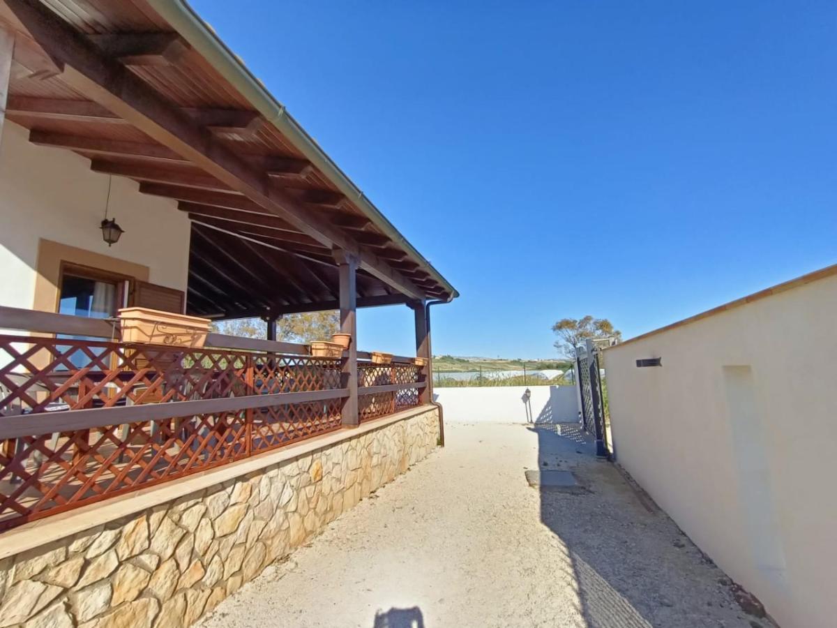 Villamare Iris San Leone Kültér fotó